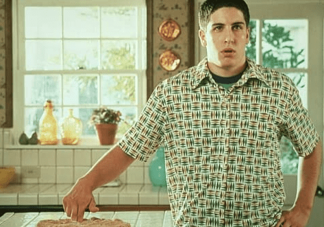 Jim (Jason Biggs)