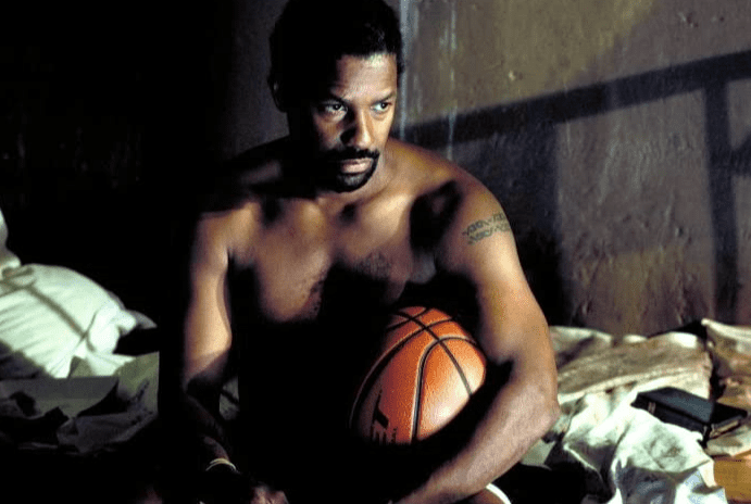 Jake Shuttlesworth (Denzel Washington)