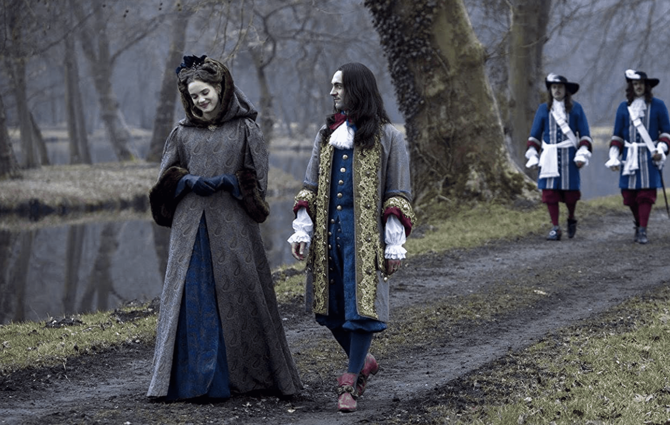 Henriette and Louis XIV stroll through the forest together 