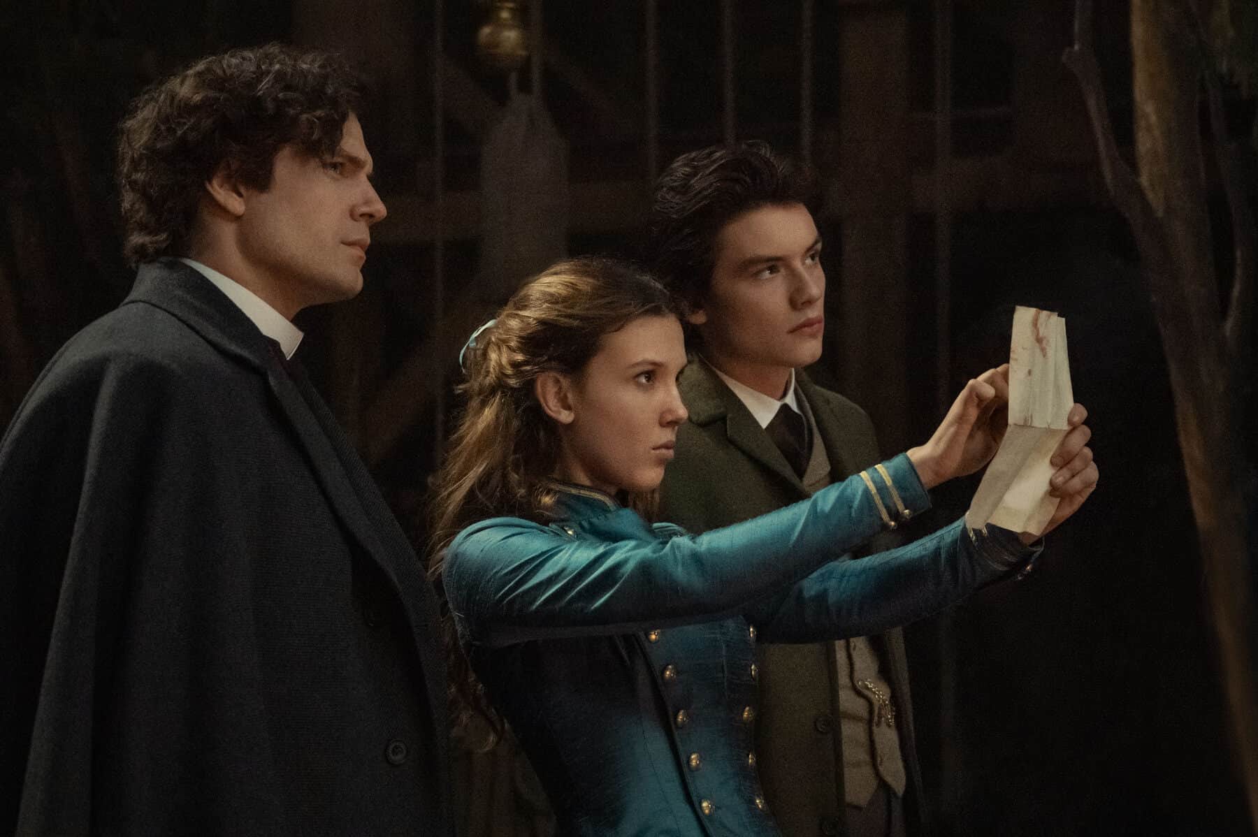 The Holmes siblings and Lord Tewkesbury solving something